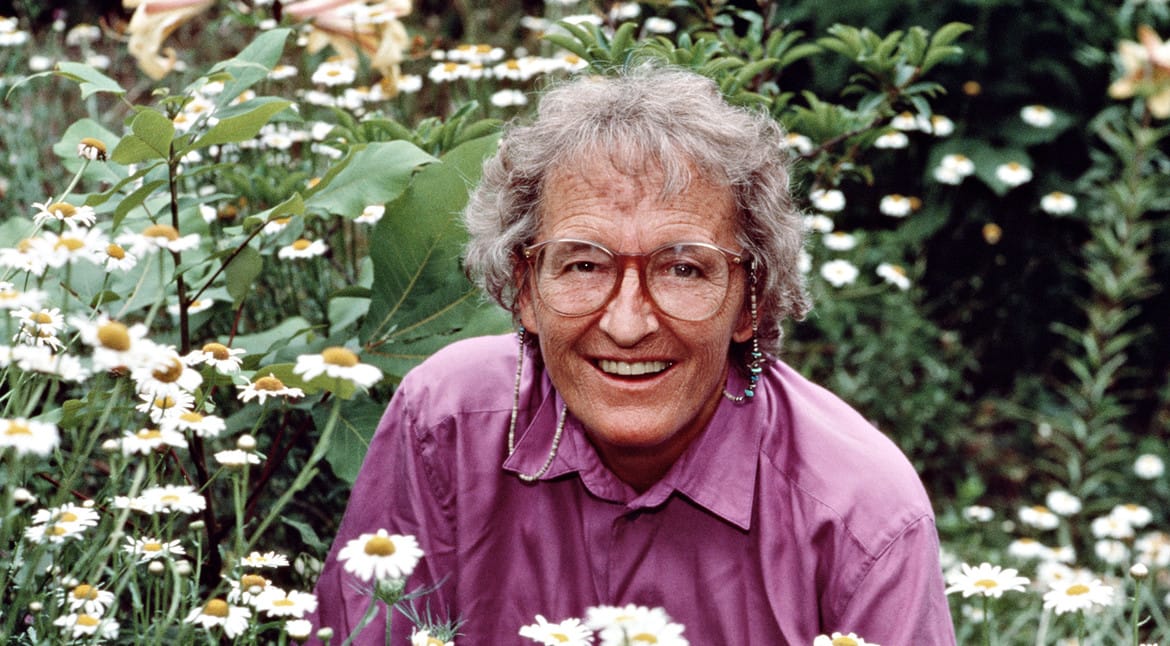 "Sobre el duelo y el dolor" de la Dra. Elisabeth Kübler-Ross: Una guía esencial para comprender el proceso de duelo